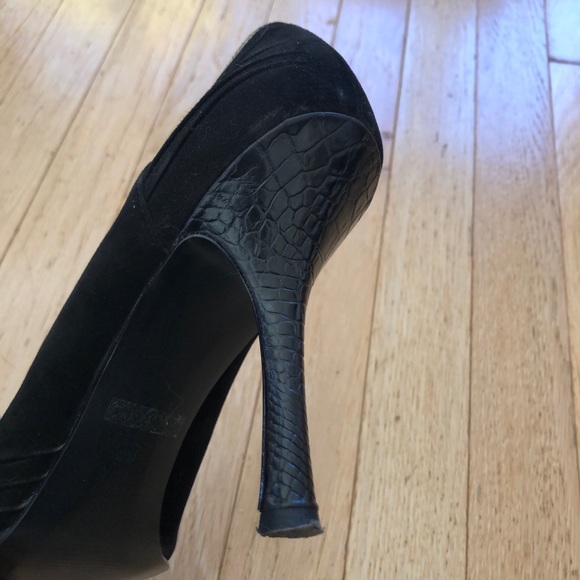EUC Guess heels - Picture 7 of 12